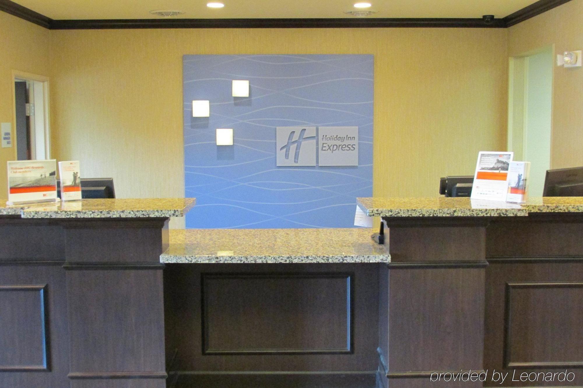 Hampton Inn & Suites Wheeling - The Highlands Triadelphia Екстериор снимка