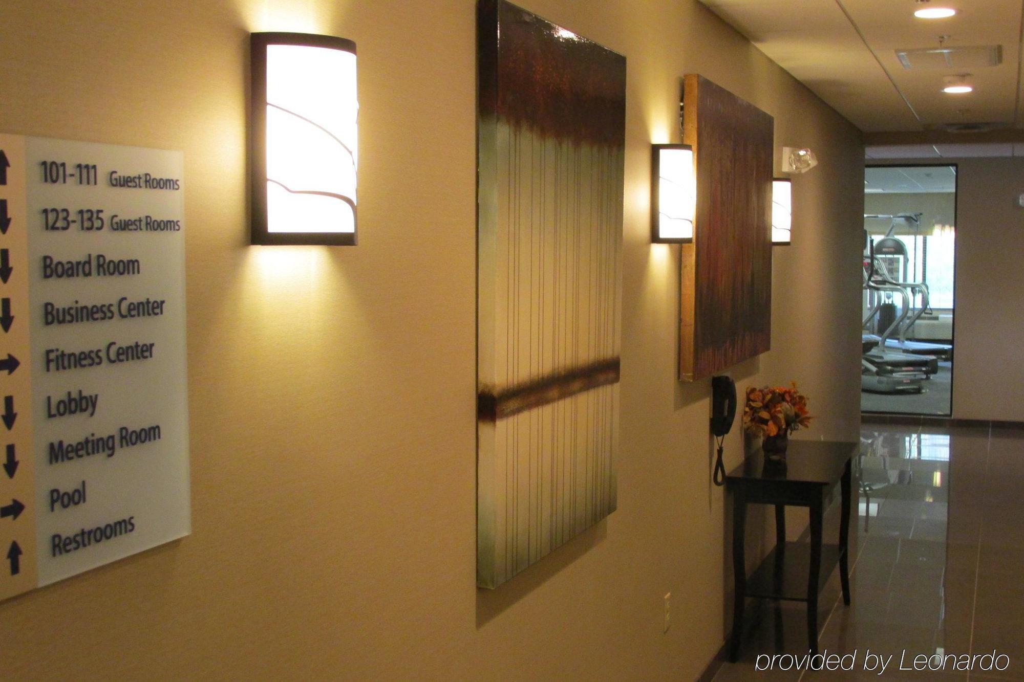 Hampton Inn & Suites Wheeling - The Highlands Triadelphia Екстериор снимка