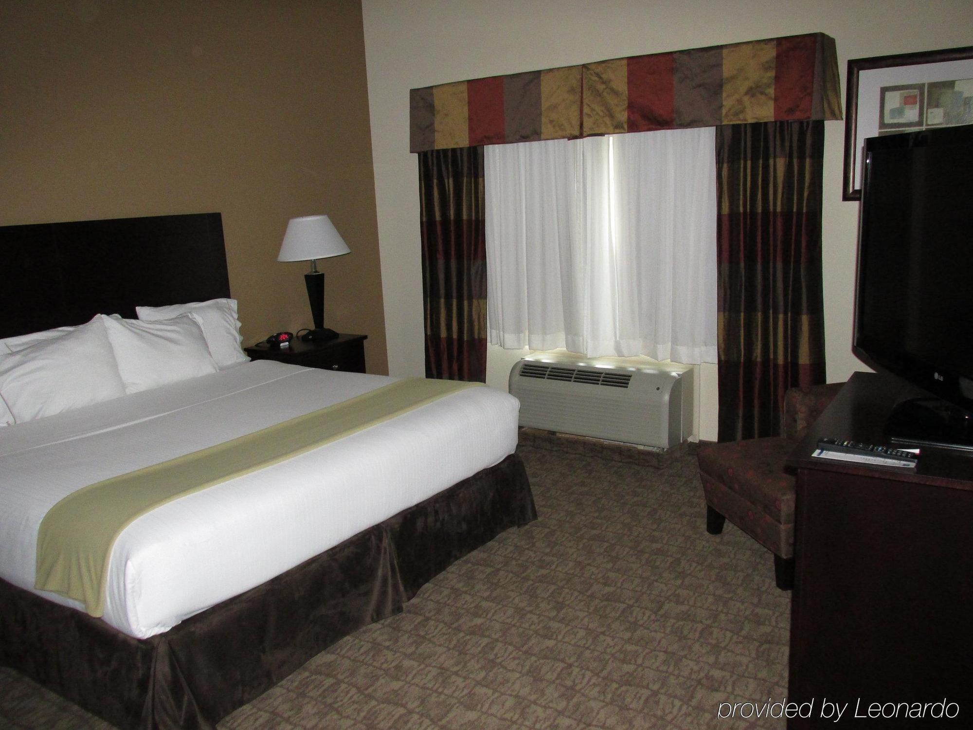 Hampton Inn & Suites Wheeling - The Highlands Triadelphia Екстериор снимка